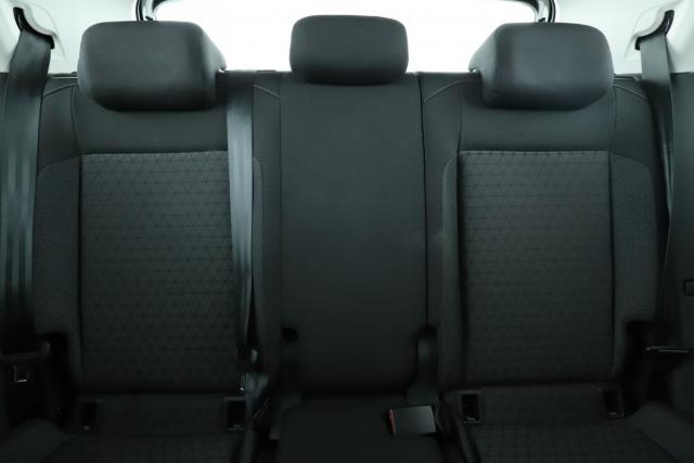 Volkswagen T-Cross image 2