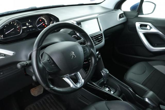 Peugeot 2008 image 5