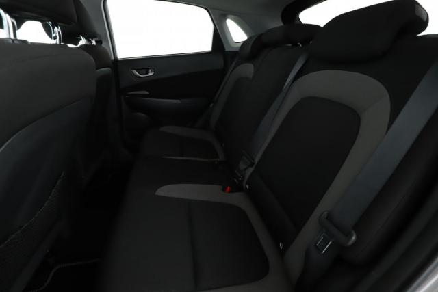 Hyundai Kona image 3