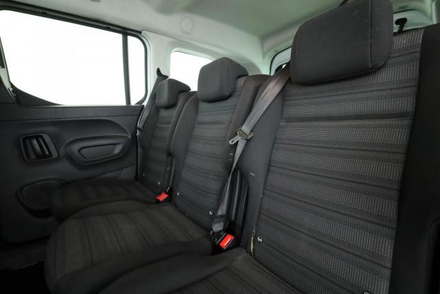 Opel Combo image 4
