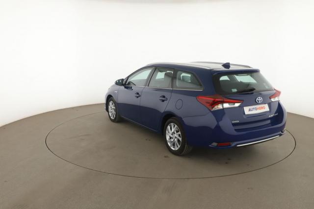 Toyota Auris image 7