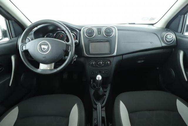Dacia Sandero Ii image 1