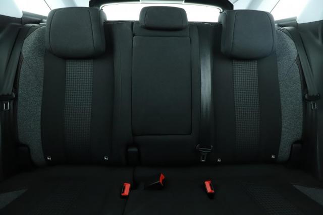 Peugeot 3008 image 7