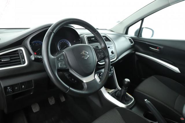 Suzuki Sx4 S-Cross image 4