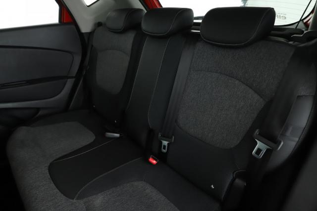 Renault Captur image 7