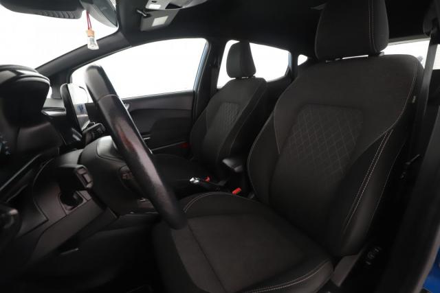 Ford Fiesta image 9