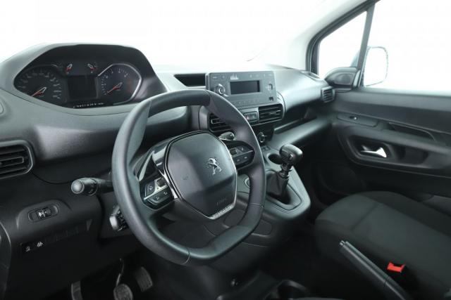 Peugeot Rifter image 3