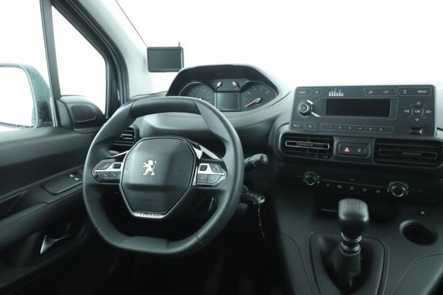 Peugeot Rifter image 7