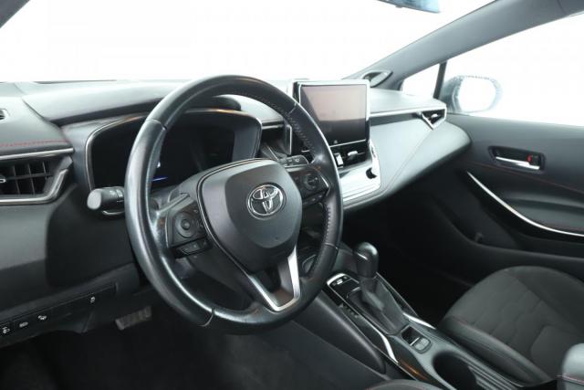 Toyota Corolla image 6