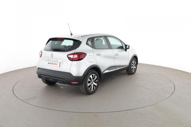 Renault Captur image 6