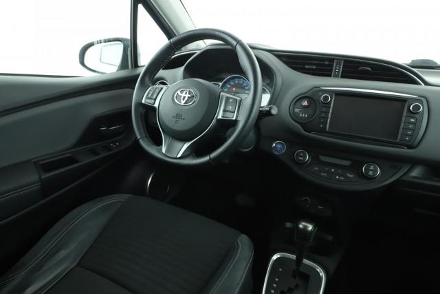 Toyota Yaris image 9