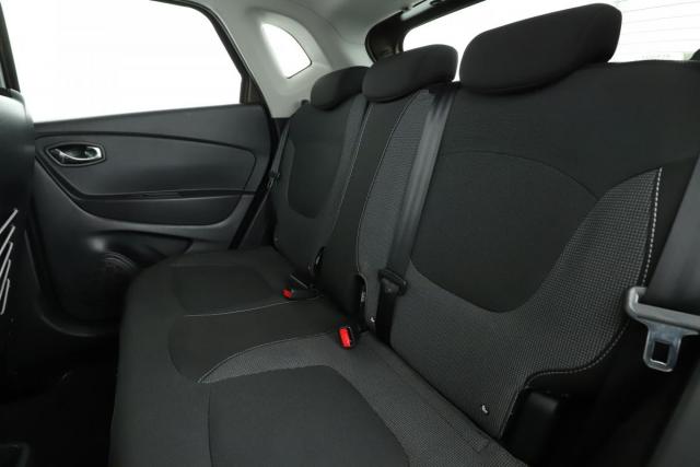 Renault Captur image 8