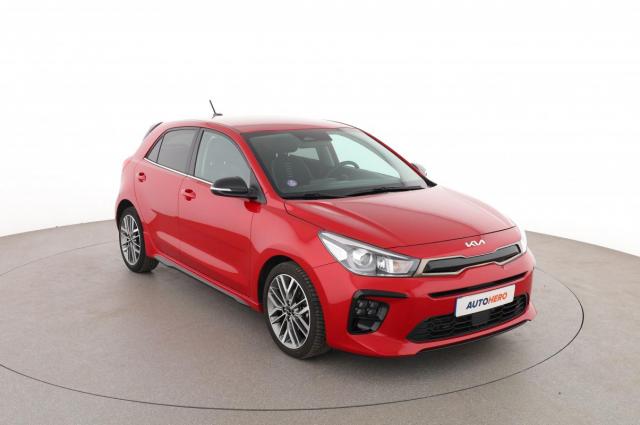 Kia Rio image 5