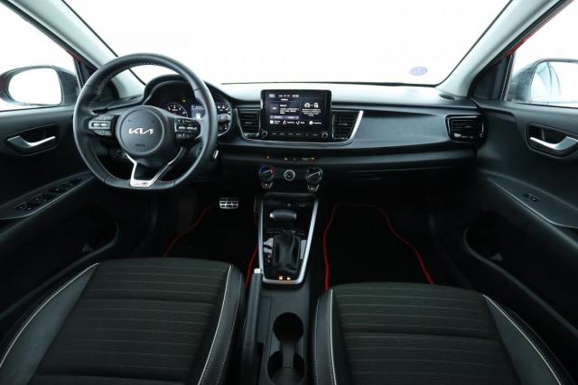 Kia Rio image 3
