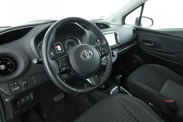 Toyota Yaris image 7