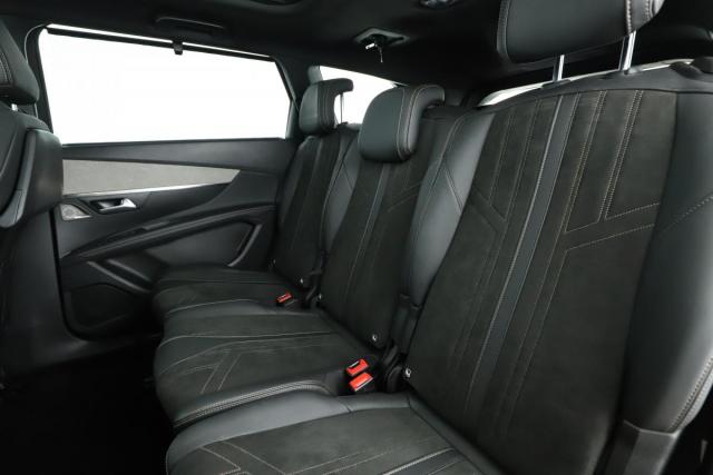 Peugeot 5008 image 9