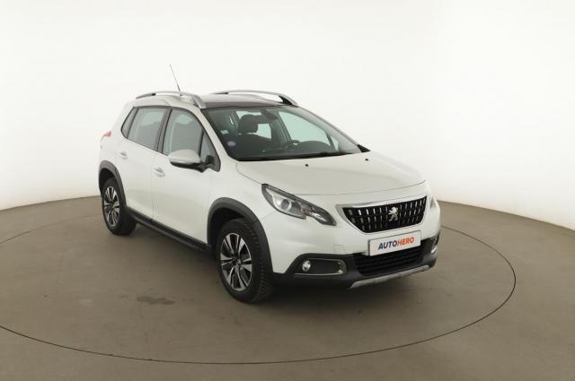 Peugeot 2008 image 3