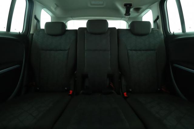 Opel Zafira image 9