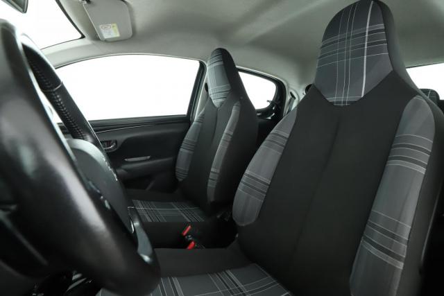 Peugeot 108 image 1