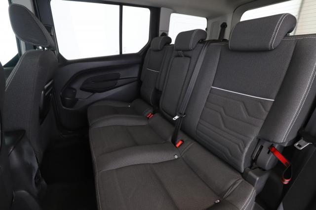 Ford Grand Tourneo Connect image 7