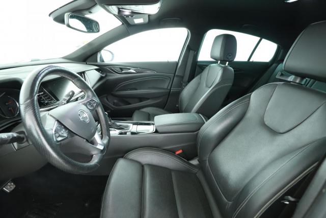Opel Insignia image 9