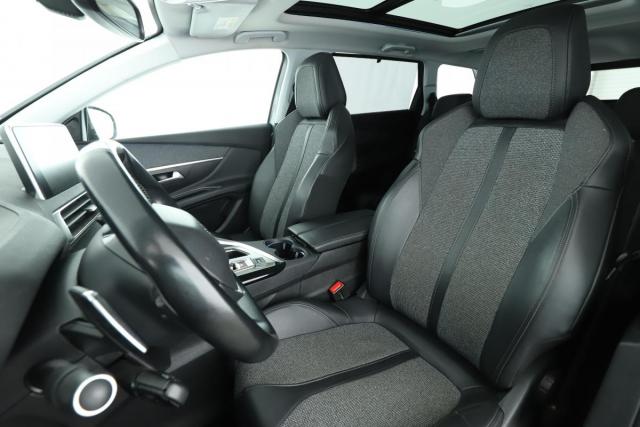 Peugeot 5008 image 4