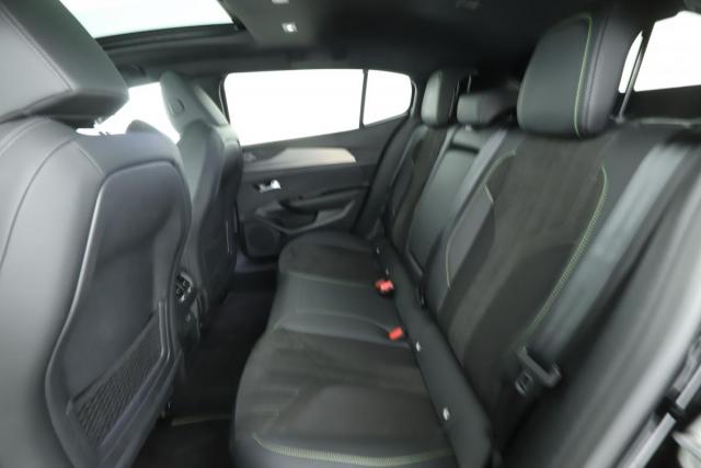Peugeot 408 image 1