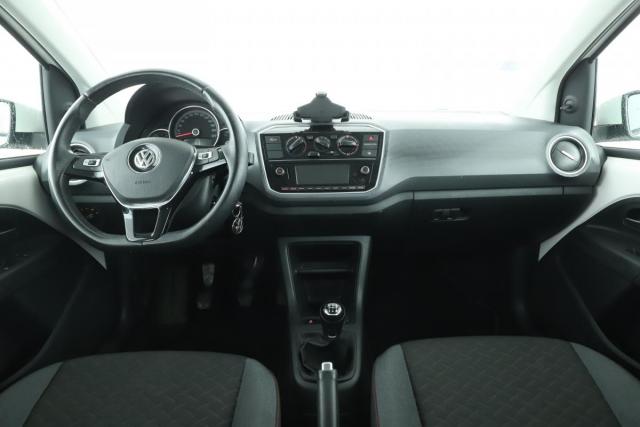 Volkswagen Up! image 4