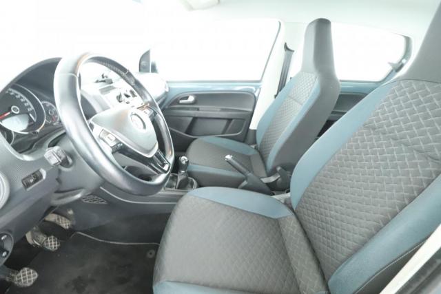 Volkswagen Up! image 6