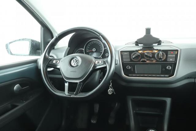 Volkswagen Up! image 3