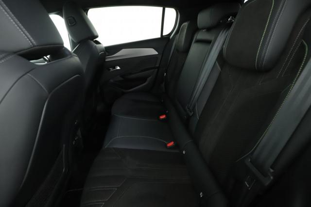 Peugeot 308 image 6