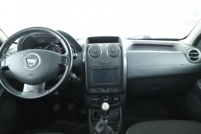 Dacia Duster image 3