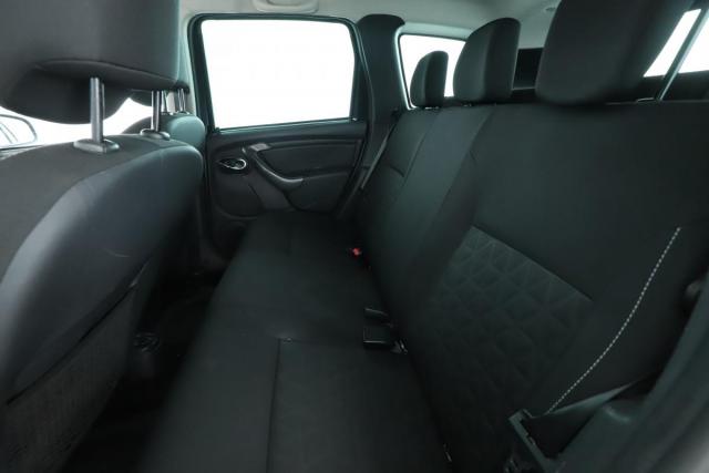 Dacia Duster image 6