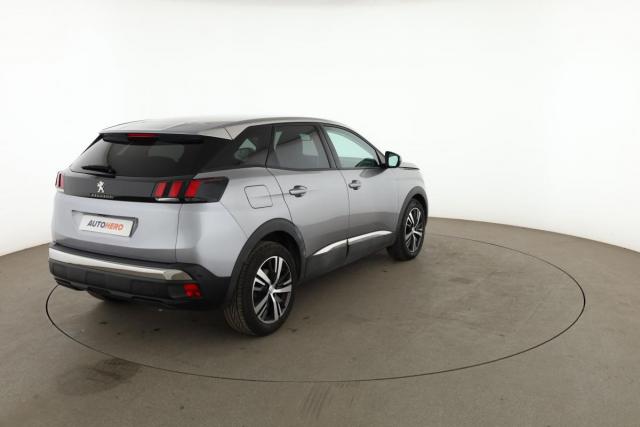 Peugeot 3008 image 3