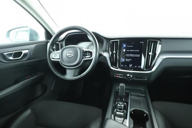 Volvo V60 image 8