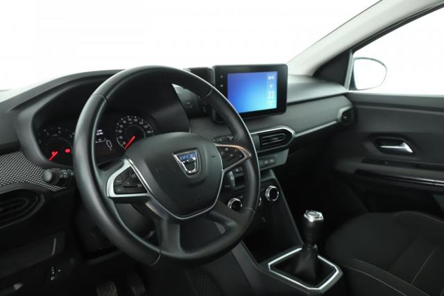 Dacia Jogger image 1