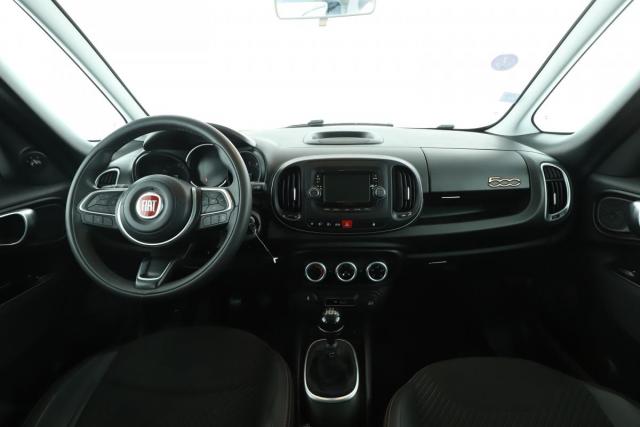 Fiat 500l image 3