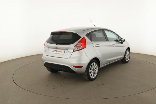 Ford Fiesta image 4