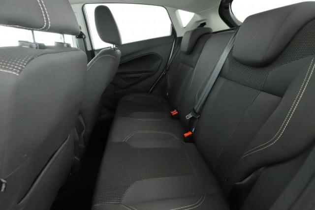 Ford Fiesta image 3