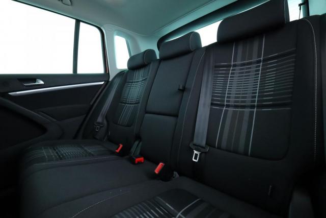 Volkswagen Tiguan image 6
