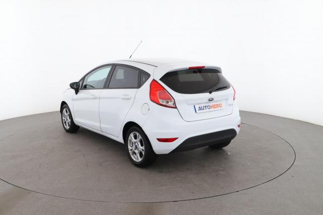 Ford Fiesta image 2