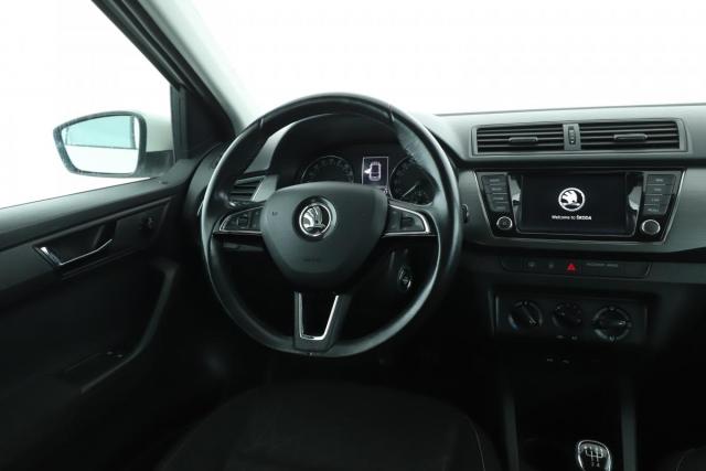 Skoda Fabia image 4