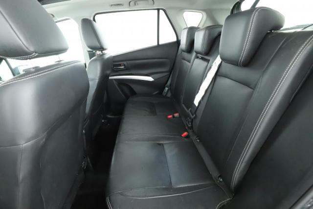 Suzuki Sx4 S-Cross image 8