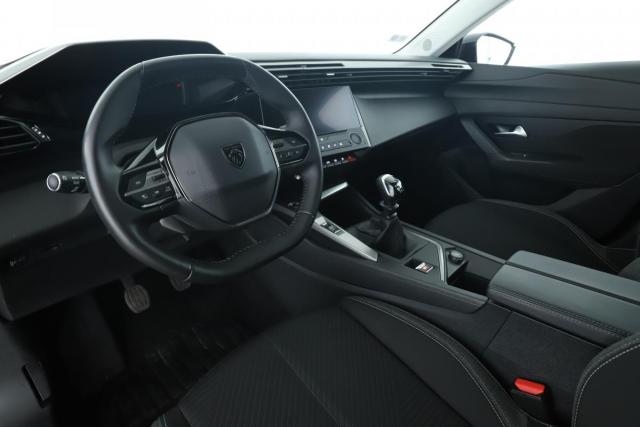 Peugeot 308 image 8