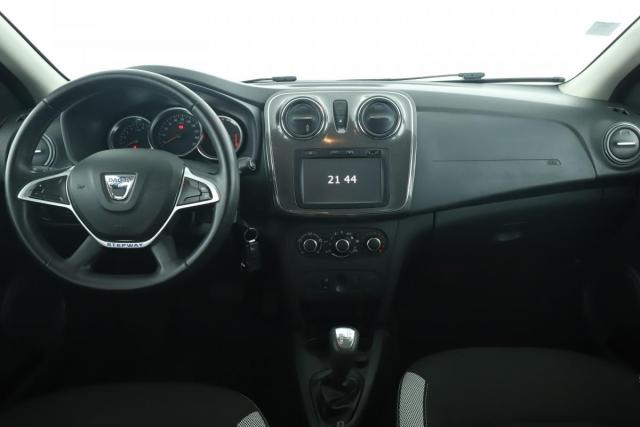 Dacia Sandero Ii image 2