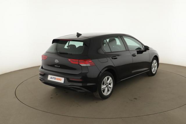 Volkswagen Golf image 4