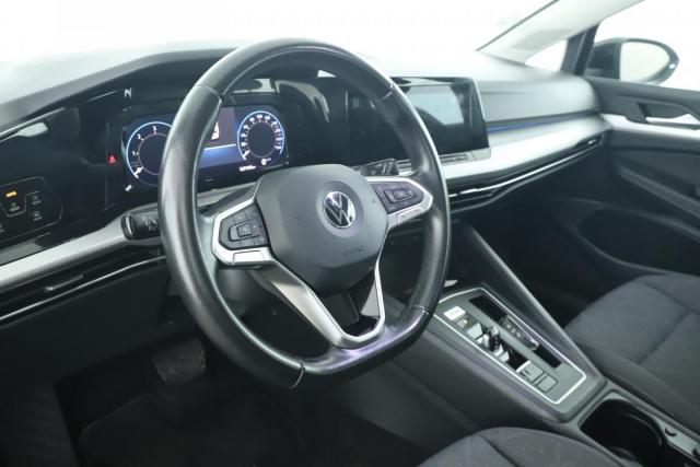 Volkswagen Golf image 7