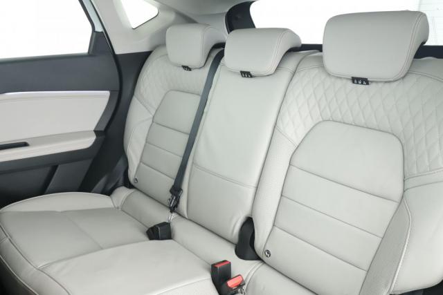 Renault Captur image 2