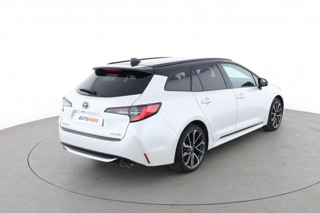Toyota Corolla Touring Sports image 1