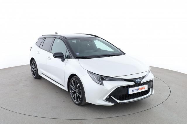 Toyota Corolla Touring Sports image 8